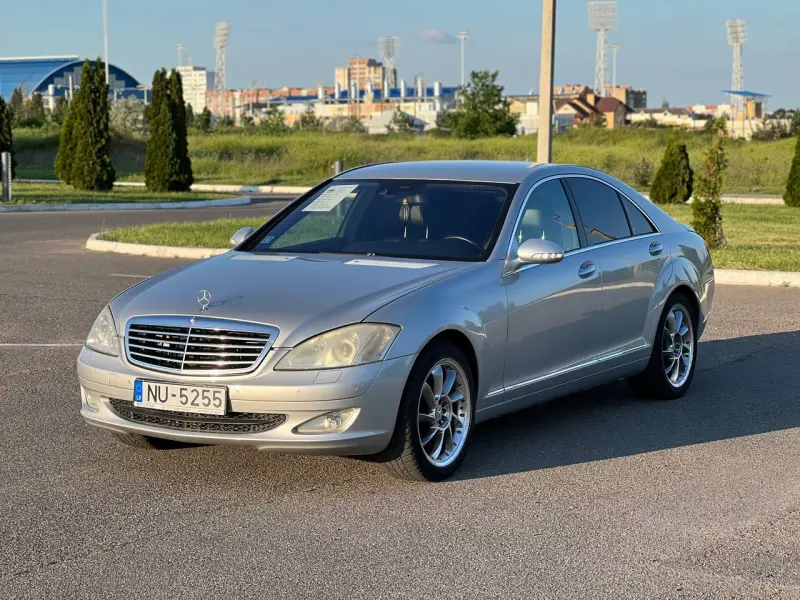 Mercedes-Benz S-Class, 2007