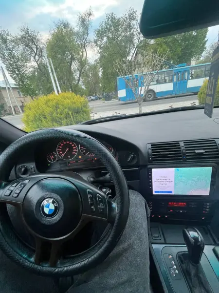 BMW 5 Series, 2000