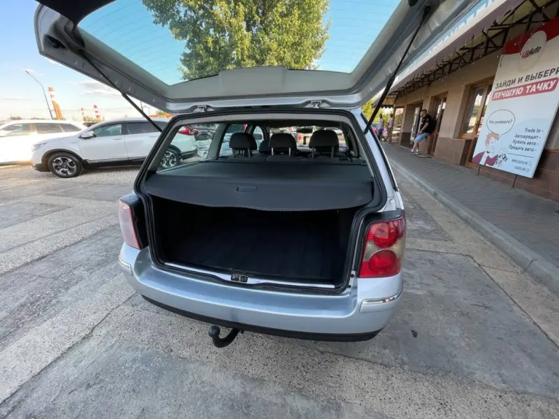 Volkswagen Passat, 2005