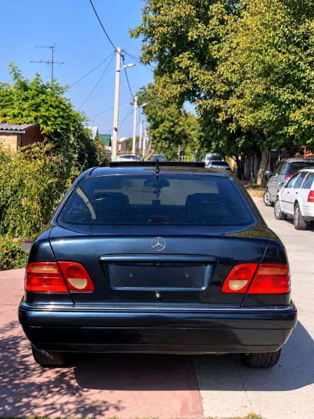 Mercedes-Benz S-Class, 1997