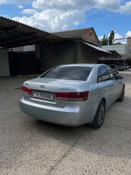 Hyundai Sonata, 2007