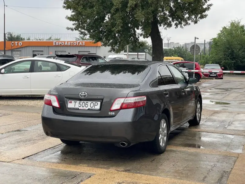 Toyota Camry, 2008