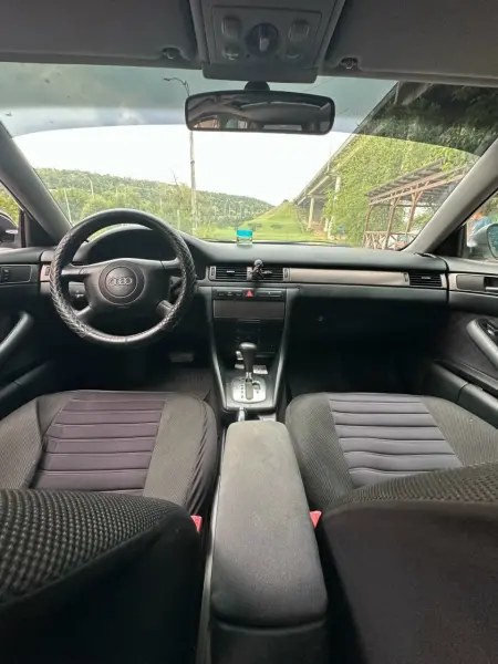 Audi A6, 2001