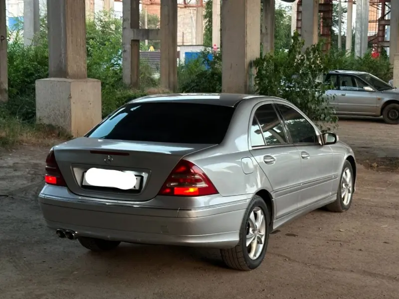 Mercedes-Benz C-Class, 2001