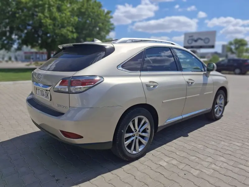Lexus RX, 2015