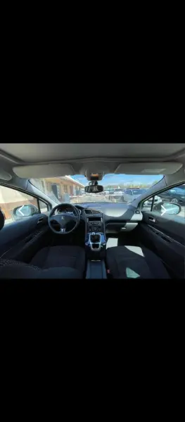 Peugeot 5008, 2009