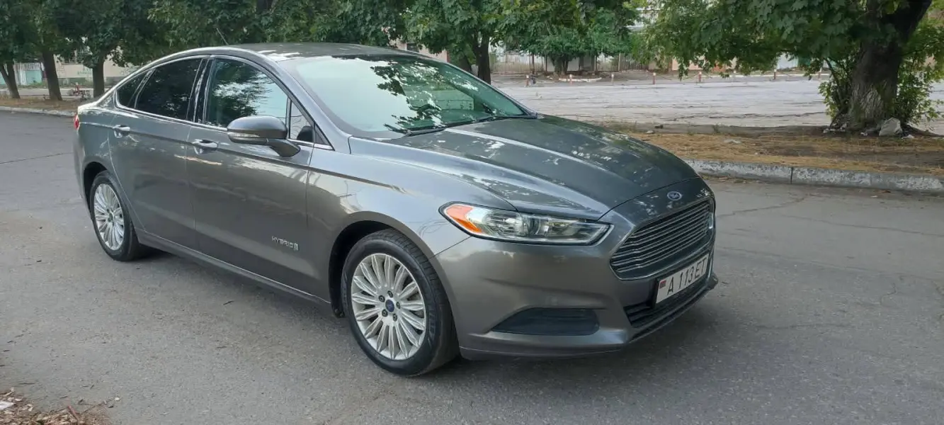 Ford Fusion, 2014