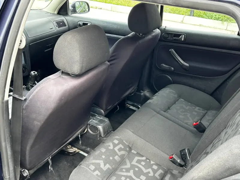 Volkswagen Golf, 1999