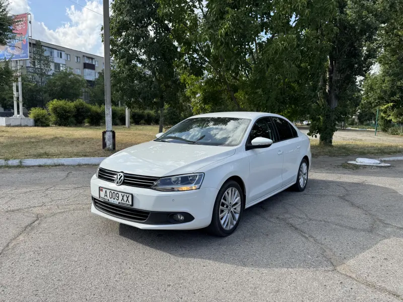 Volkswagen Jetta, 2014