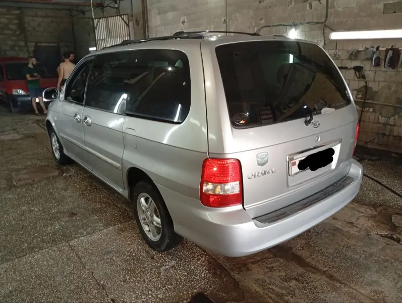 KIA Carnival, 2005