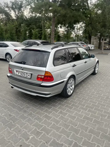 BMW 3 Series, 2004