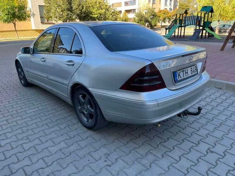 Mercedes-Benz C-Class, 2003