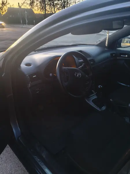 Toyota Avensis, 2008