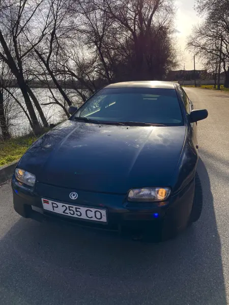 Mazda 323, 1997