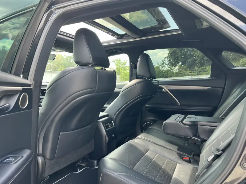 Lexus RX, 2016
