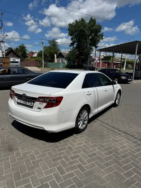 Toyota Camry, 2014