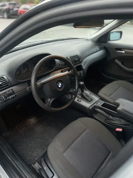 BMW 3 Series, 2004