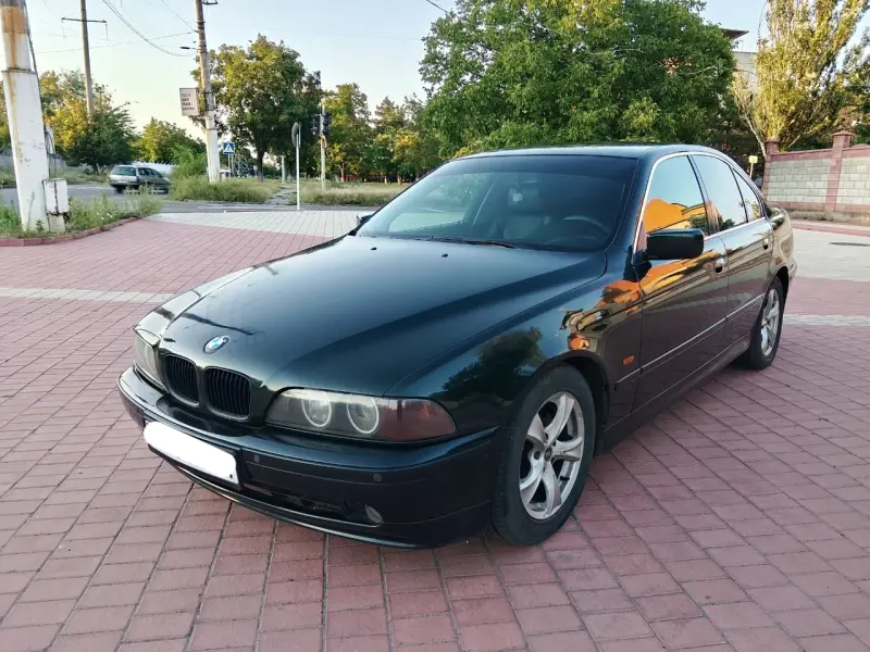 BMW 5 Series, 2002