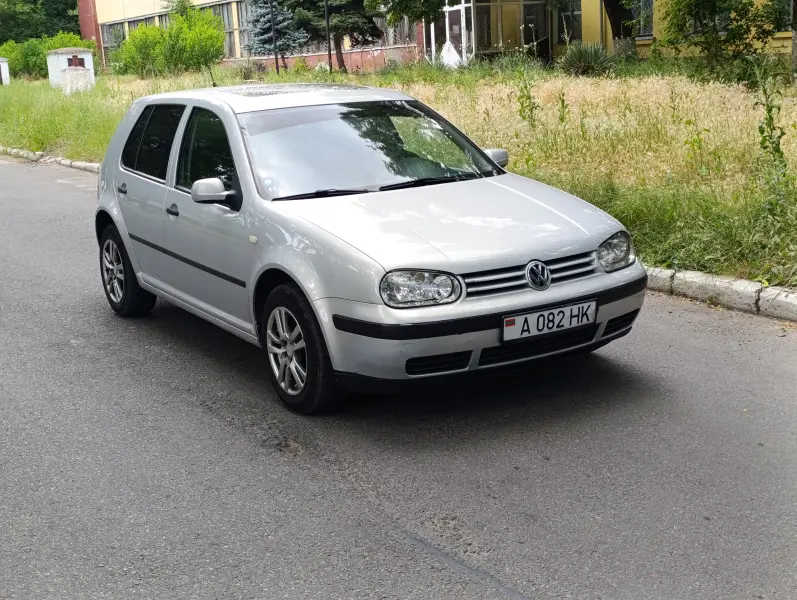 Volkswagen Golf, 1999