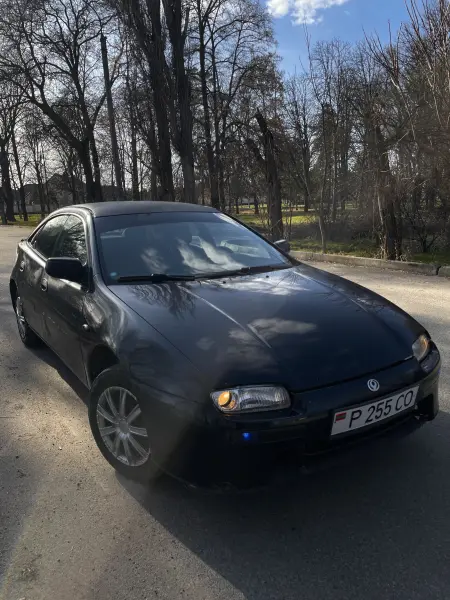 Mazda 323, 1997