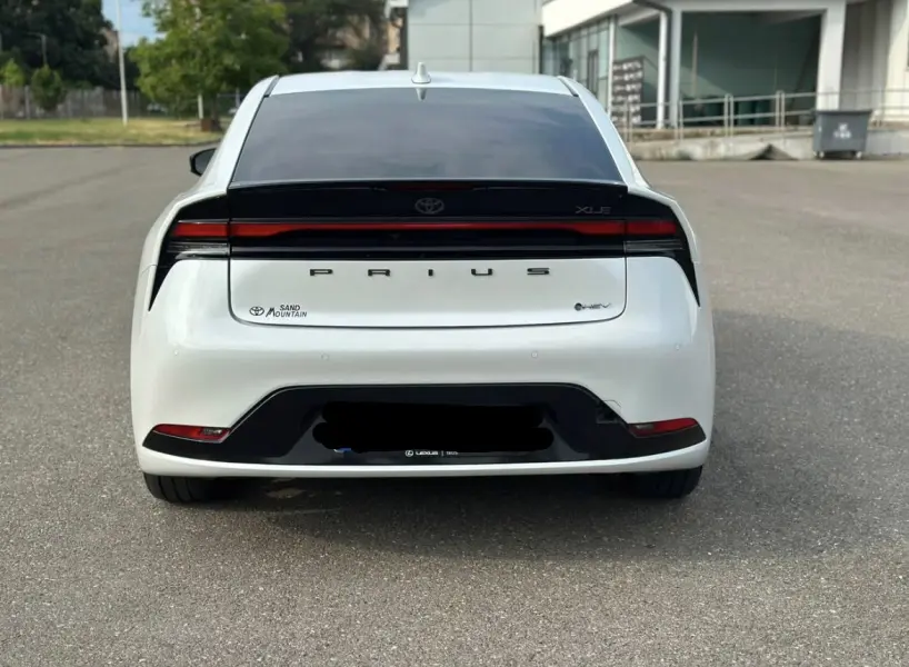 Toyota Prius, 2024