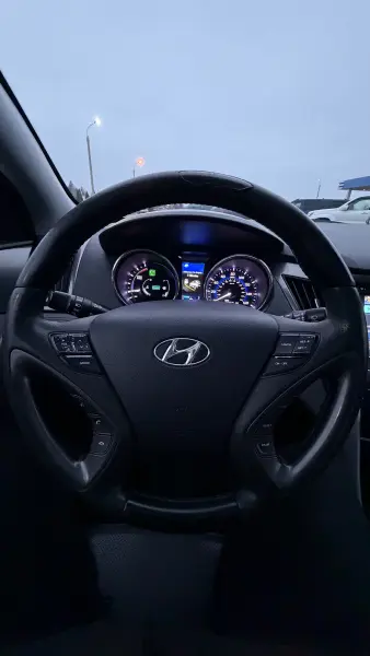 Hyundai Sonata, 2013