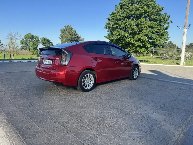 Toyota Prius, 2012