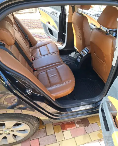 Skoda Superb, 2012