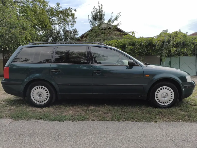 Volkswagen Passat, 2000