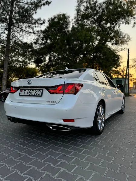 Lexus GS, 2013