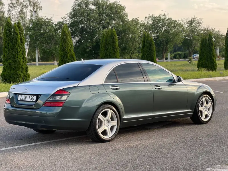 Mercedes-Benz S-Class, 2008