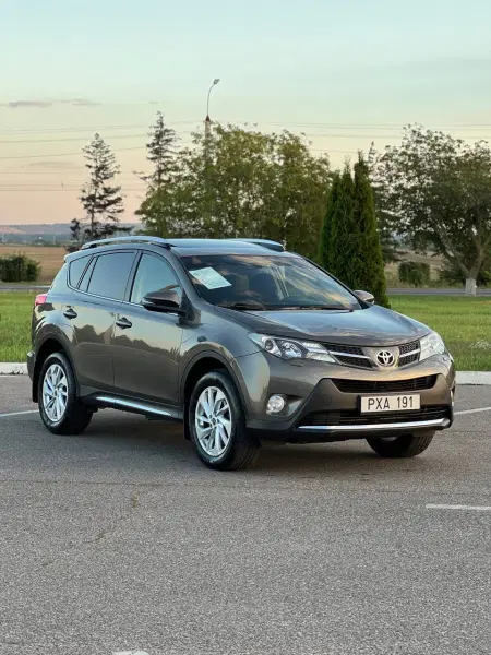 Toyota RAV4, 2014