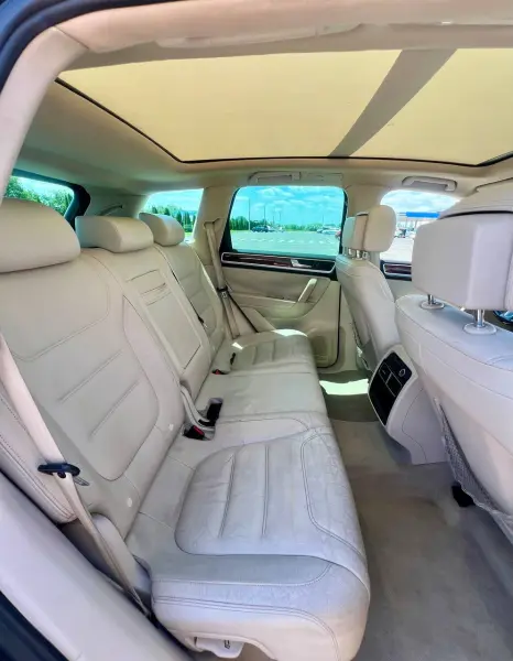 Volkswagen Touareg, 2011