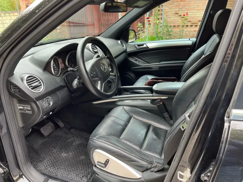 Mercedes-Benz ML-Class, 2009