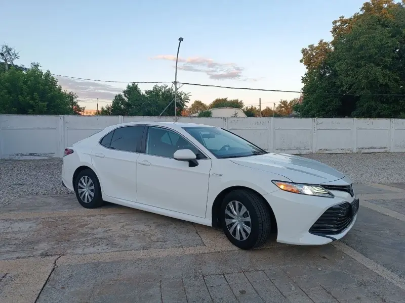Toyota Camry, 2018