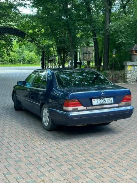 Mercedes-Benz S-Class, 1994