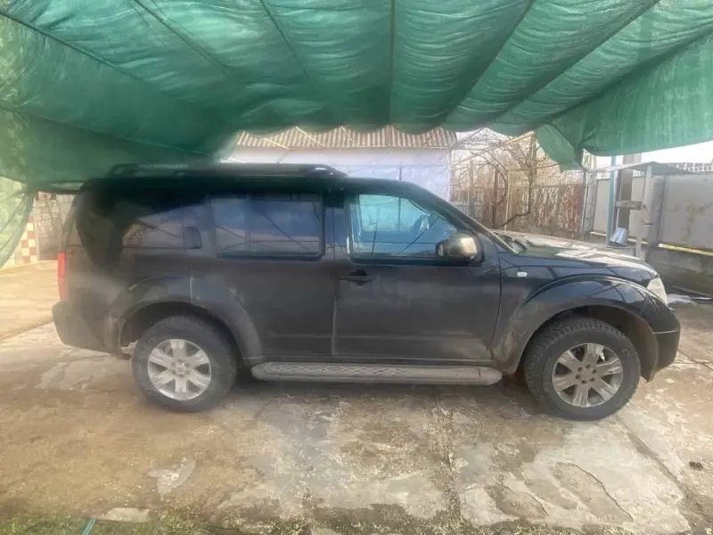 Nissan Pathfinder, 2006