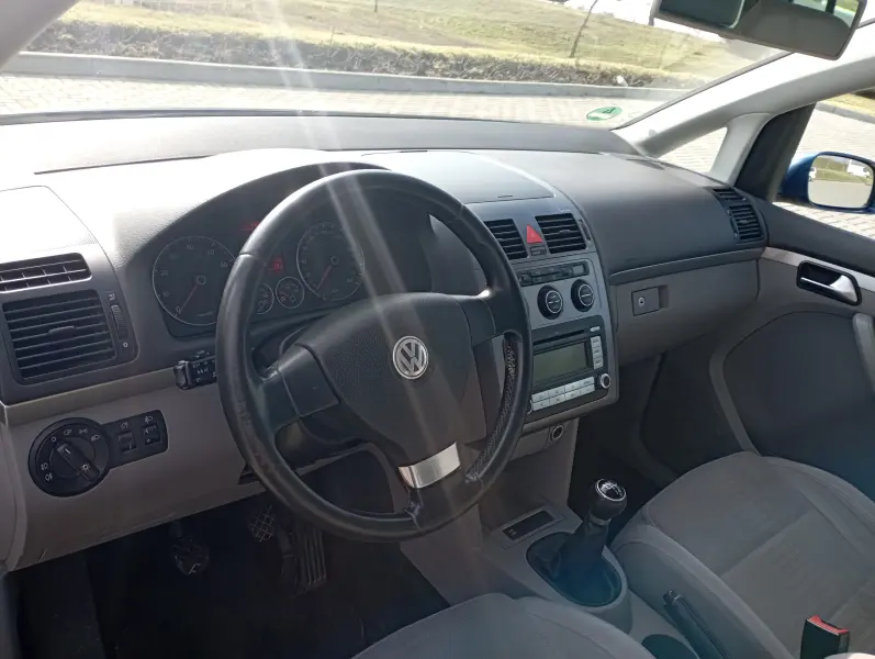 Volkswagen Touran, 2006