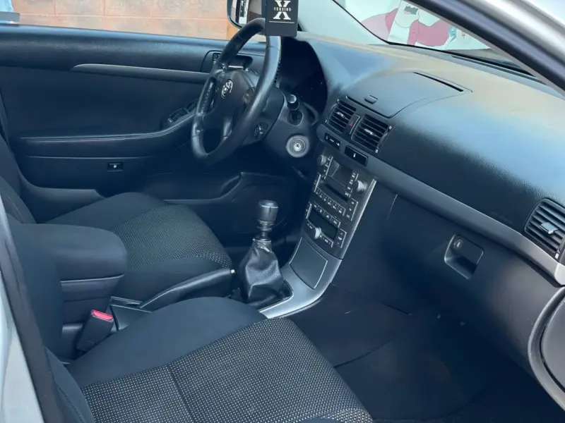 Toyota Avensis, 2008