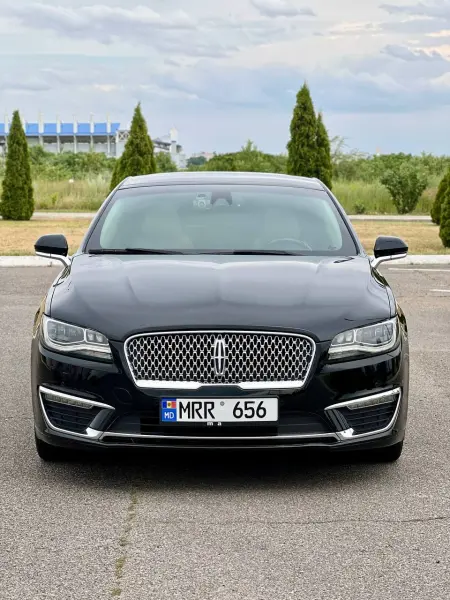 Lincoln MKZ, 2017