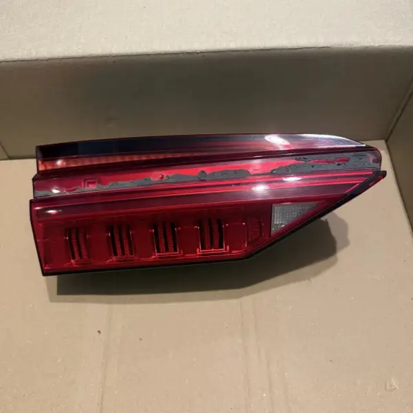 Задние фонари Audi A6 C8