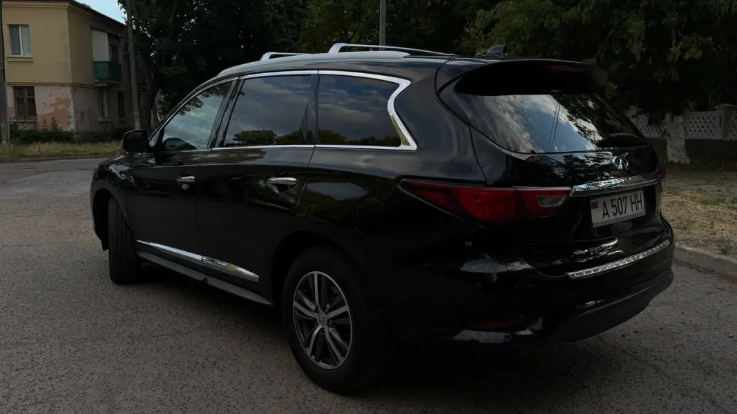 Infiniti QX-Series, 2017