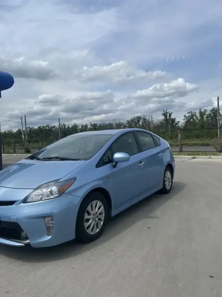 Toyota Prius, 2012