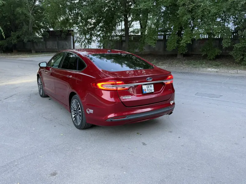Ford Fusion, 2017