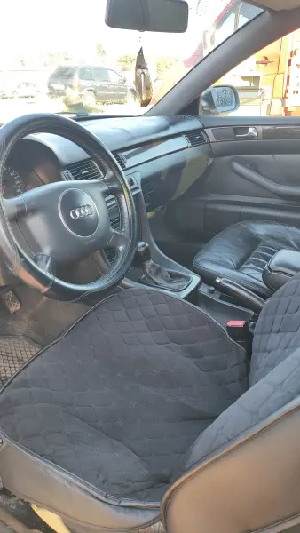 Audi A6 Avant, 2001