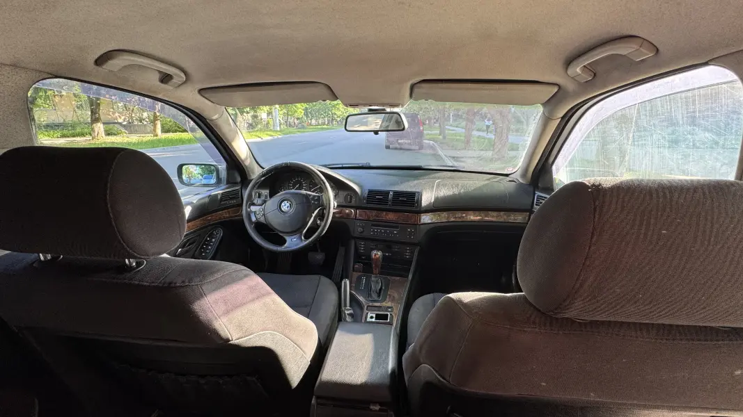 BMW 5 Series, 1999