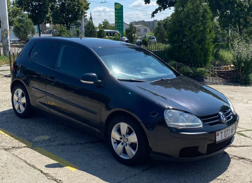 Volkswagen Golf, 2005