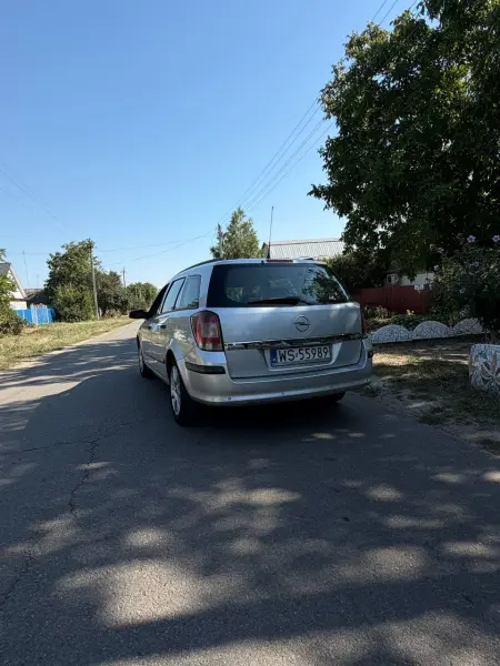 Opel Astra, 2007