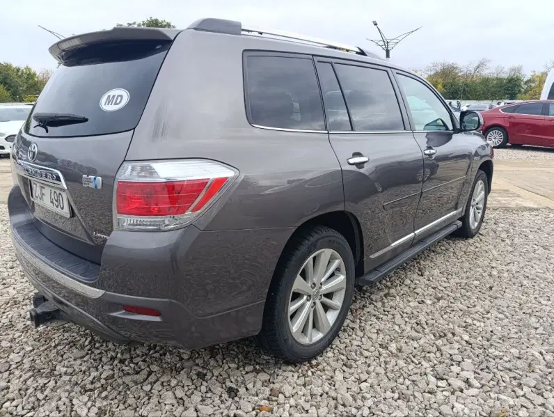 Toyota Highlander, 2011