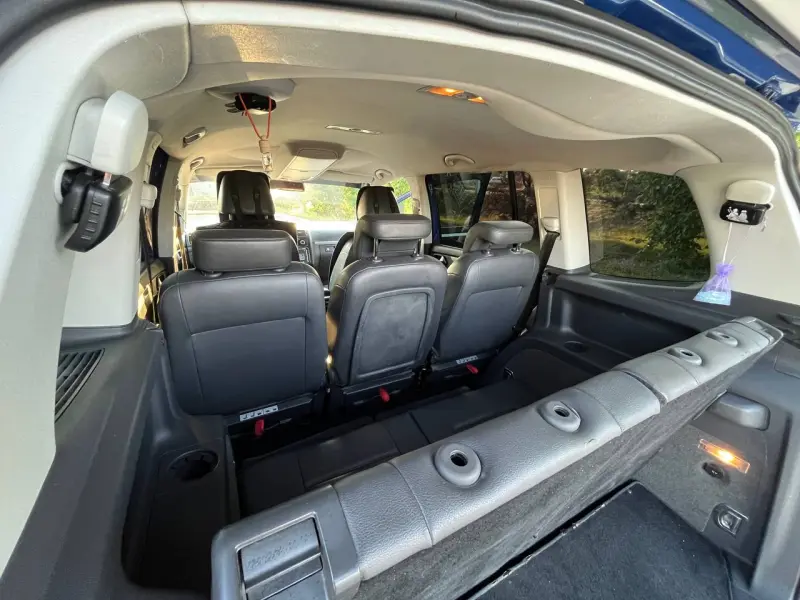 Volkswagen Touran, 2011